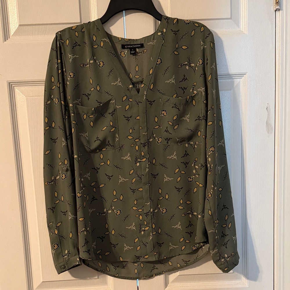 41 Hawthorn Sage Green Work Blouse